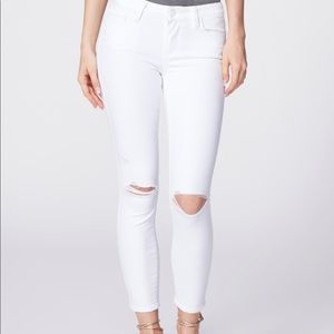 PAIGE white ripped skinny jean crop 26